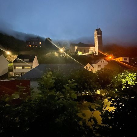 Ferienhaus Auszeit Leilighet Bad Bertrich Eksteriør bilde